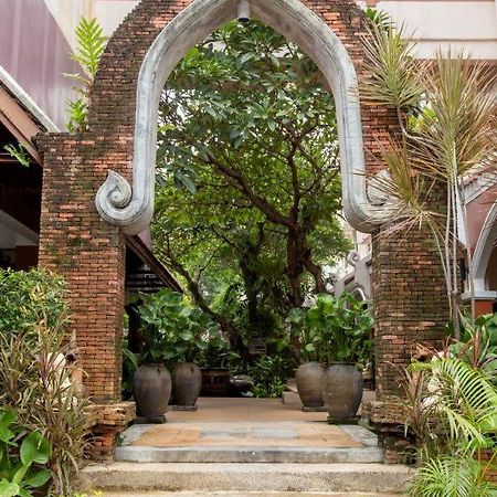The Top Patong Resort. Exterior foto